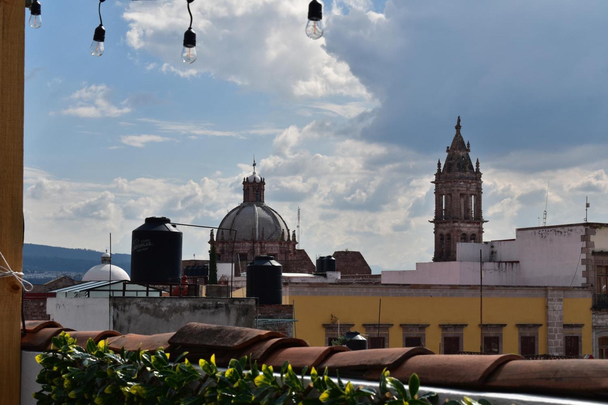El Suburbio - Serapio Rendon Морелия Экстерьер фото
